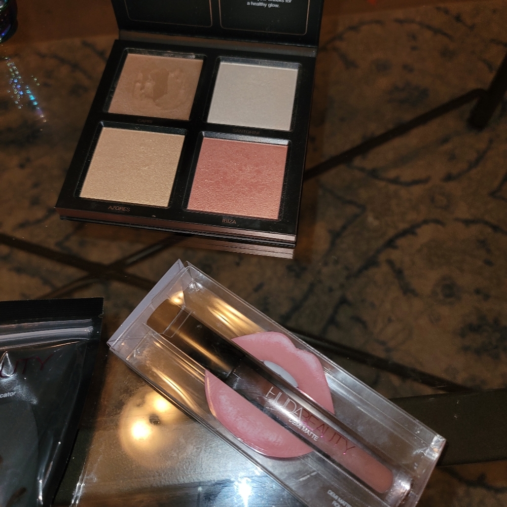 Huda bundle - Picture 3 of 4